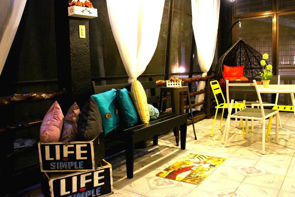 Tagaytay Garden Budgetel - City Center Tagaytay City Екстериор снимка