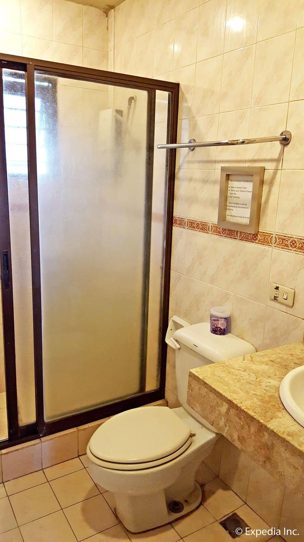 Tagaytay Garden Budgetel - City Center Tagaytay City Екстериор снимка