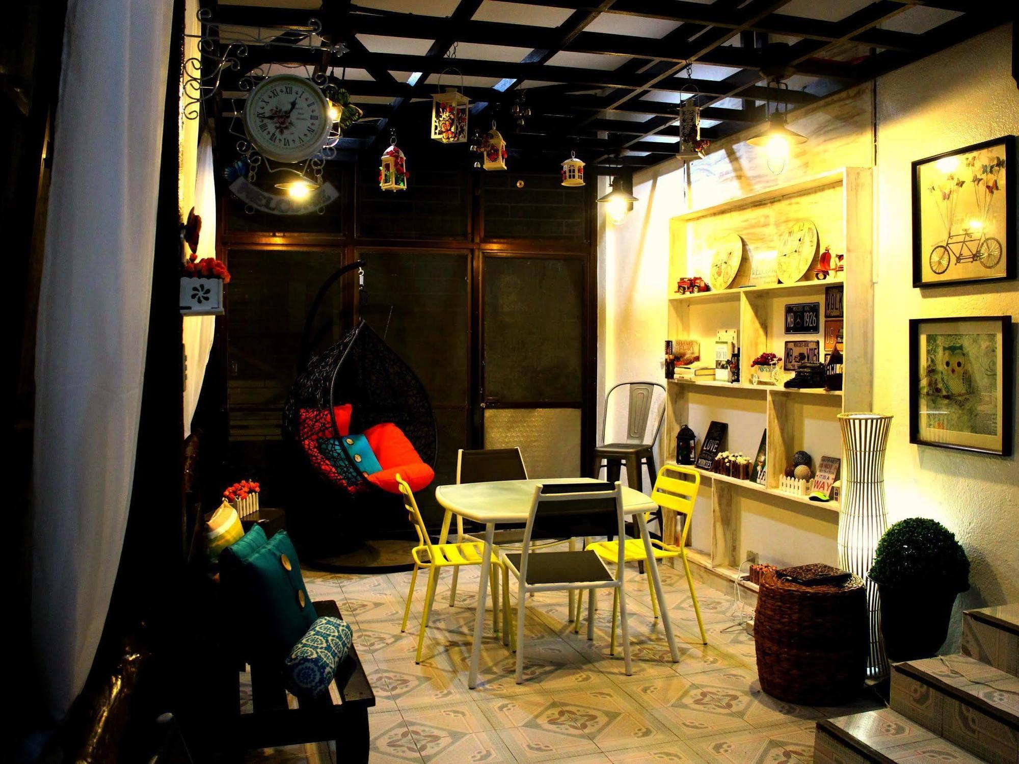 Tagaytay Garden Budgetel - City Center Tagaytay City Екстериор снимка